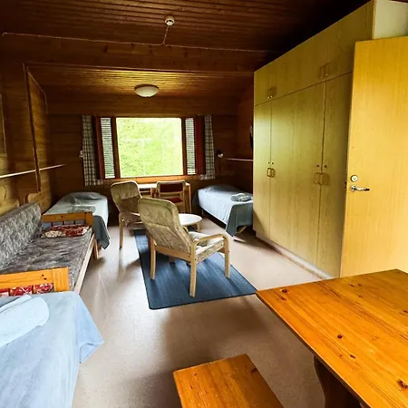 Kyyroenkaita Holiday home *
